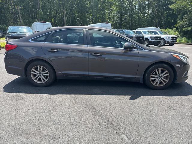 Photo of 2016 Dark Truffle Hyundai SONATA