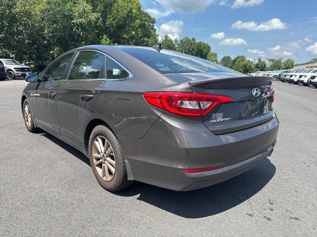 Photo of 2016 Dark Truffle Hyundai SONATA