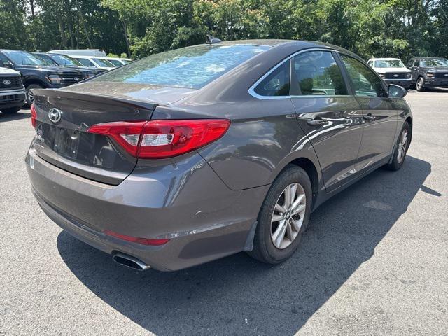 Photo of 2016 Dark Truffle Hyundai SONATA