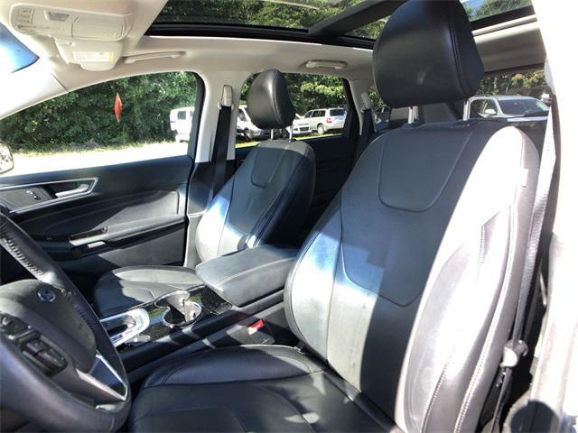 Photo of 2018 INGOT SILVER METALLIC Ford Edge
