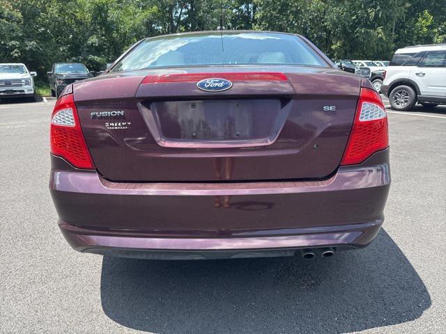 Photo of 2012 BORDEAUX RESERVE RED METALLIC Ford Fusion
