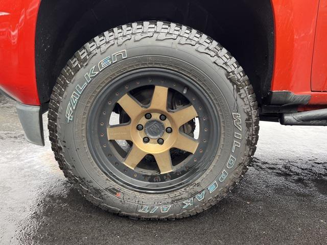 Photo of 2016 Inferno Orange Metallic Chevrolet Colorado