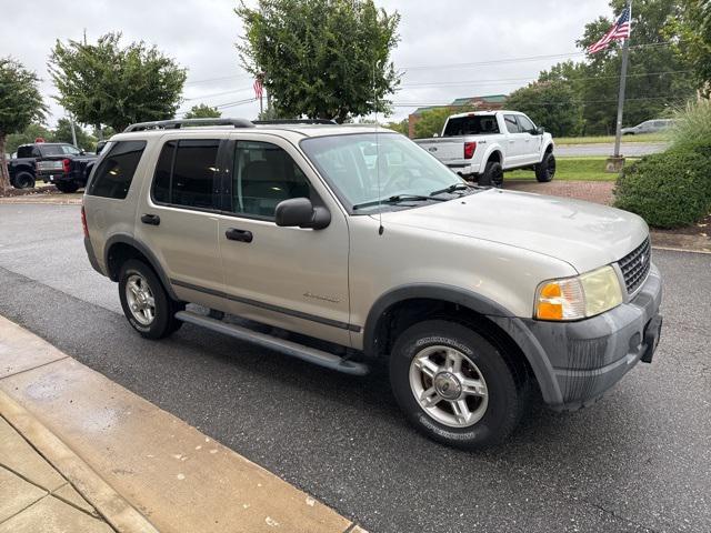 2004 Ford Explorer