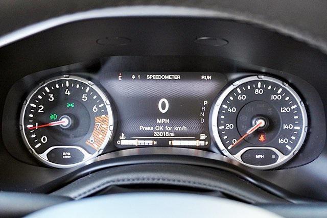Photo of 2022 Alpine White Clearcoat Jeep Renegade