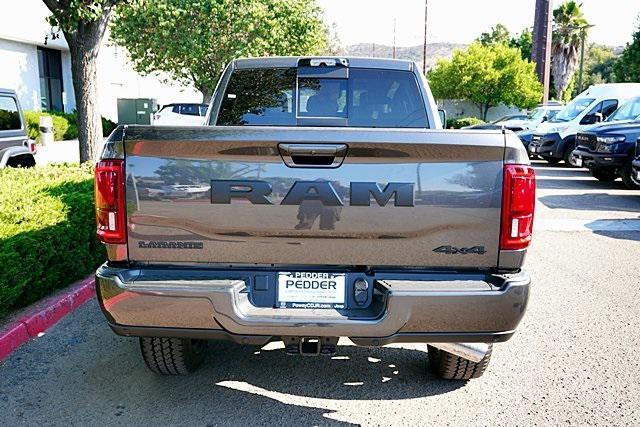 Photo of 2025 Granite Crystal Metallic Clearcoat RAM 2500