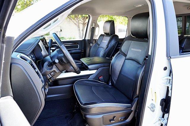 Photo of 2024 Bright White Clearcoat RAM 2500
