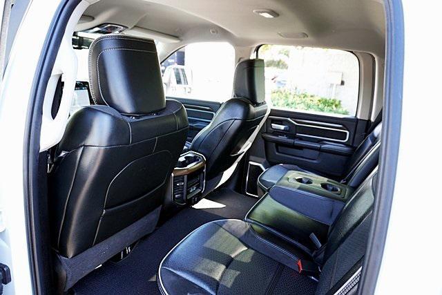 Photo of 2024 Bright White Clearcoat RAM 2500