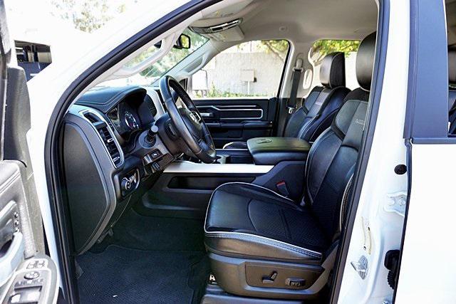 Photo of 2024 Bright White Clearcoat RAM 2500