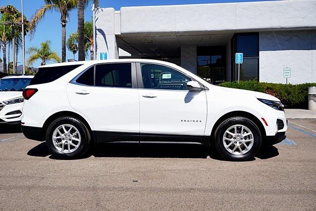 Photo of 2024 Summit White Chevrolet Equinox
