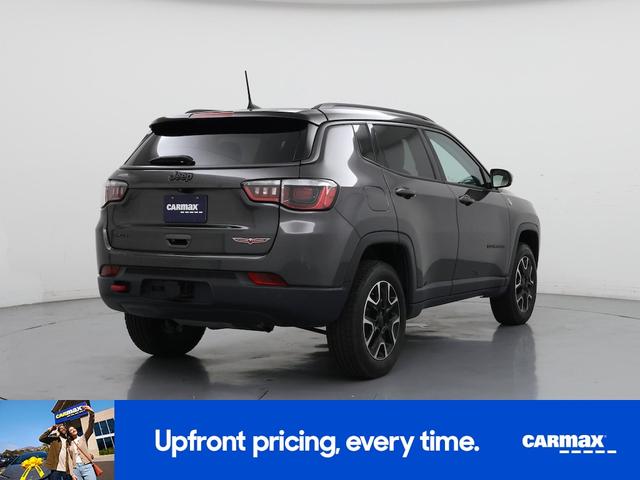 Photo of 2020 Gray Jeep Compass