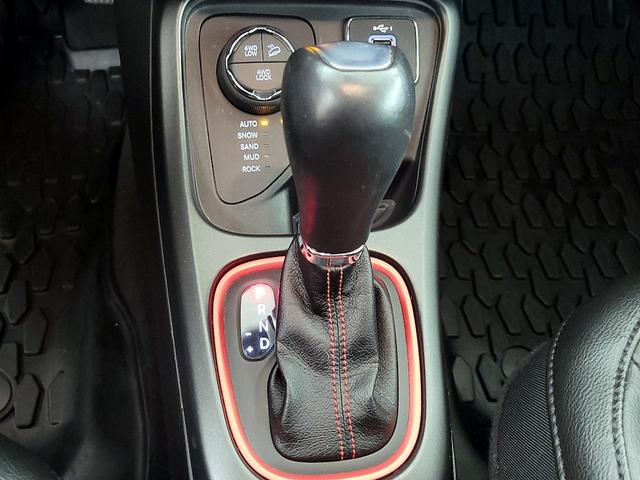 Photo of 2020 Gray Jeep Compass