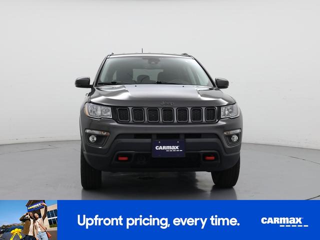 Photo of 2020 Gray Jeep Compass