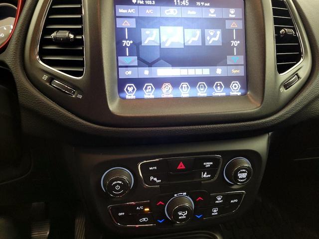 Photo of 2020 Gray Jeep Compass
