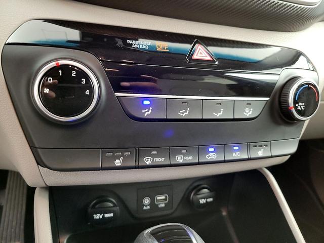 Photo of 2021 Gray Hyundai TUCSON
