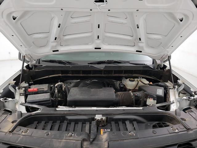Photo of 2021 White Chevrolet Silverado 1500