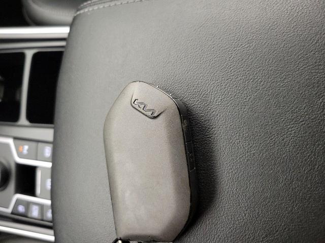 Photo of 2024 Black Kia Sorento