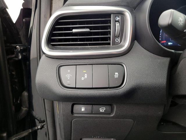 Photo of 2018 Black Kia Sorento