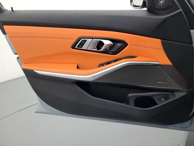 Photo of 2022 Gray BMW M3