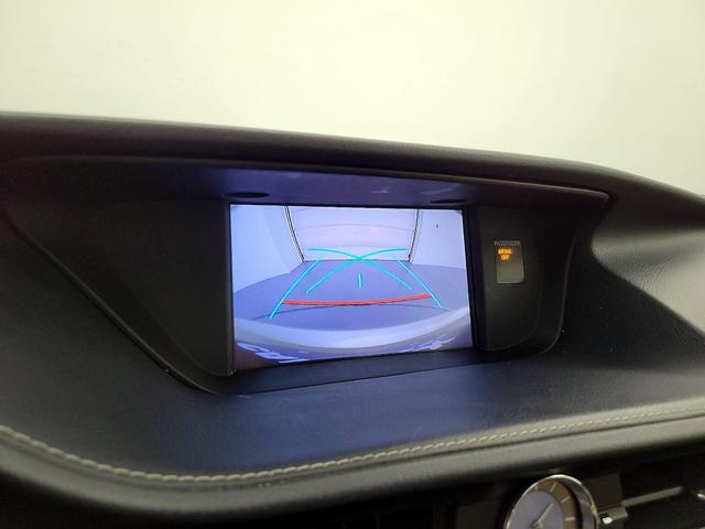 Photo of 2015 Gold Lexus ES 350