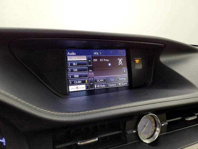 Photo of 2015 Gold Lexus ES 350