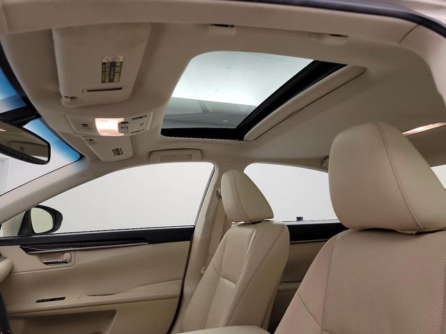 Photo of 2015 Gold Lexus ES 350
