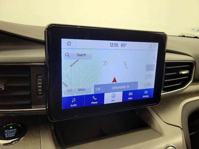 Photo of 2021 Black Ford Explorer