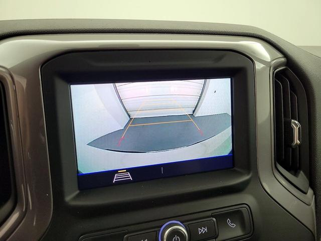 Photo of 2021 White Chevrolet Silverado 1500