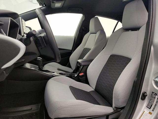 Photo of 2022 Silver Toyota Corolla Hatchback