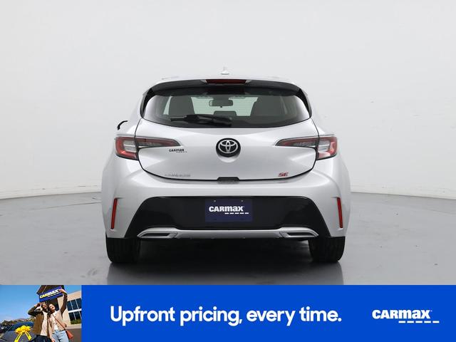 Photo of 2022 Silver Toyota Corolla Hatchback