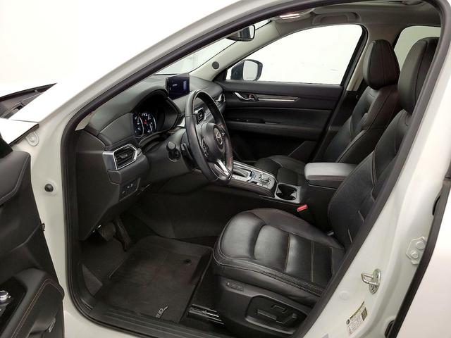 Photo of 2021 White Mazda CX-5