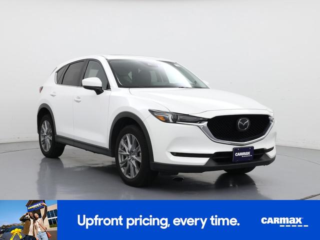 Photo of 2021 White Mazda CX-5