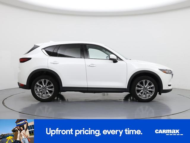 Photo of 2021 White Mazda CX-5