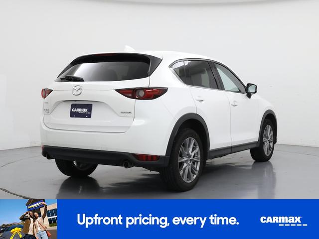 Photo of 2021 White Mazda CX-5