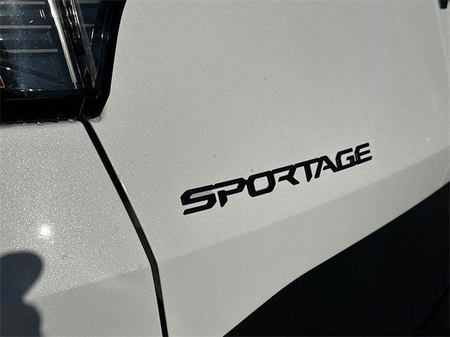 Photo of 2026 Glacial White Pearl Kia Sportage