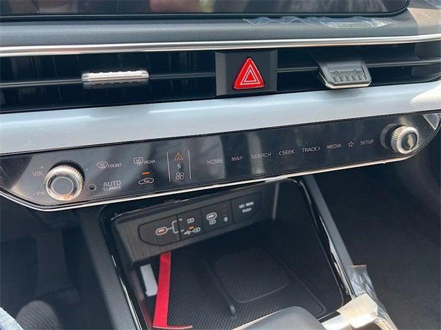 Photo of 2025 Runway Red Kia K5