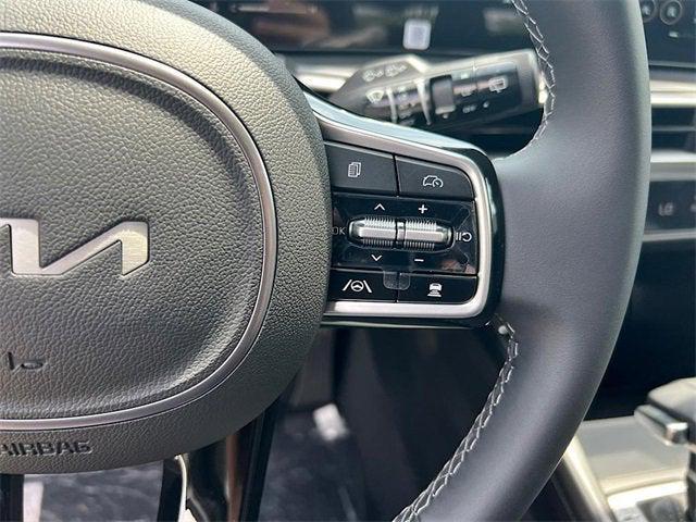 Photo of 2025 Everlasting Silver Kia Sorento