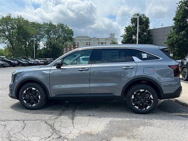 Photo of 2025 Everlasting Silver Kia Sorento
