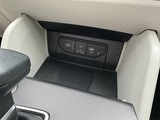 Photo of 2026 Ebony Black Kia Sportage