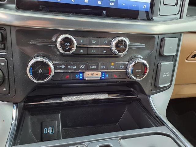 Photo of 2022 Space White Metallic Ford F-150