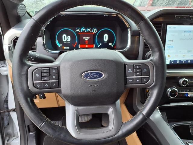 Photo of 2022 Space White Metallic Ford F-150