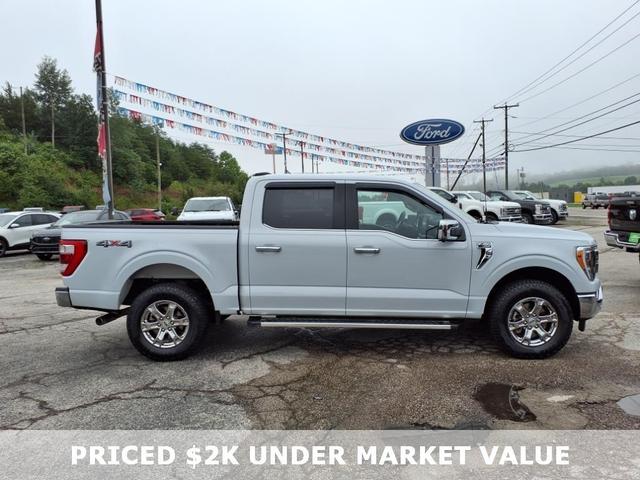 Photo of 2022 Space White Metallic Ford F-150