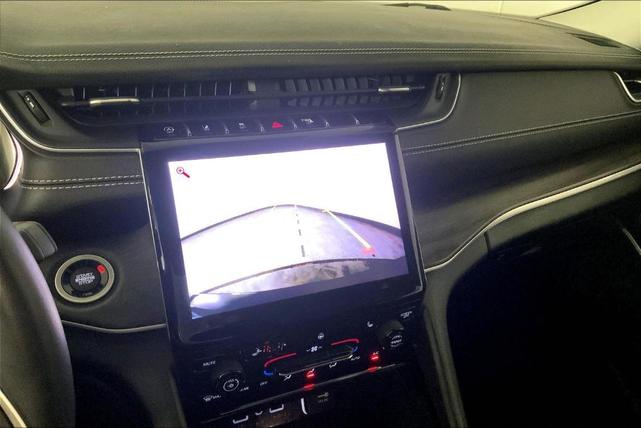 Photo of 2021 Diamond Black Jeep Grand Cherokee L