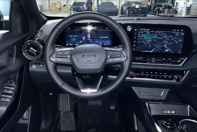 Photo of 2026 Mosaic Black Metallic Chevrolet Equinox