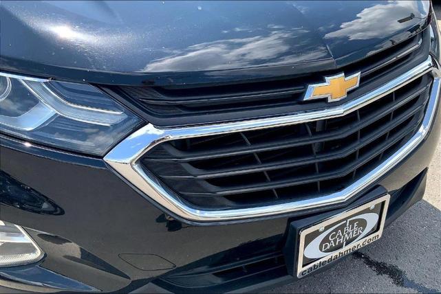 Photo of 2019 Mosaic Black Metallic Chevrolet Equinox