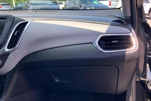 Photo of 2019 Mosaic Black Metallic Chevrolet Equinox