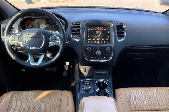 Photo of 2017 DB Black Crystal Clearcoat Dodge Durango