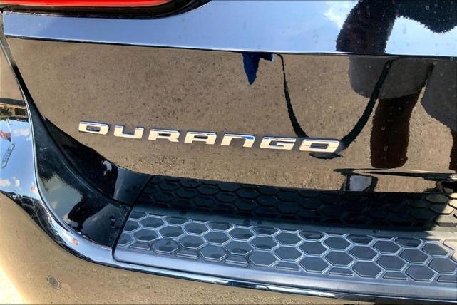 Photo of 2017 DB Black Crystal Clearcoat Dodge Durango