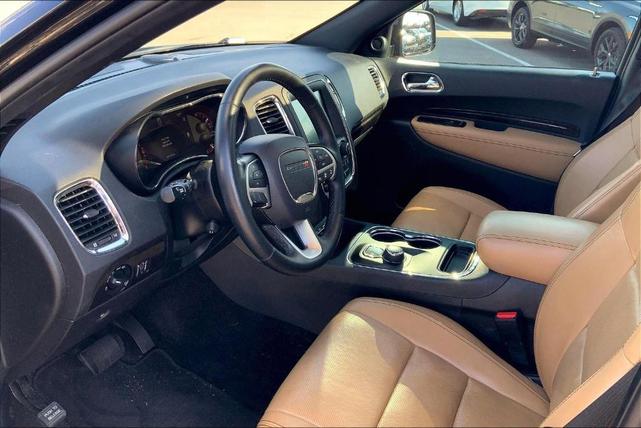 Photo of 2017 DB Black Crystal Clearcoat Dodge Durango