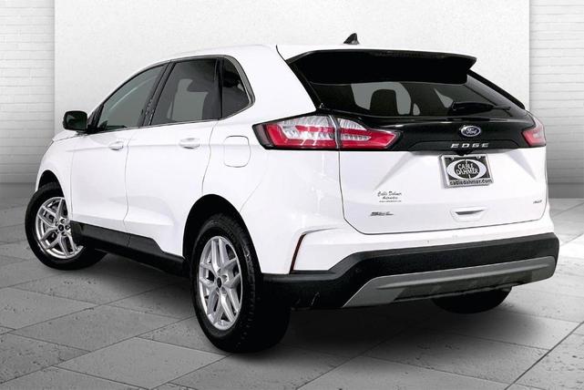 Photo of 2024 Oxford White Ford Edge