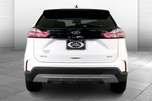 Photo of 2024 Oxford White Ford Edge